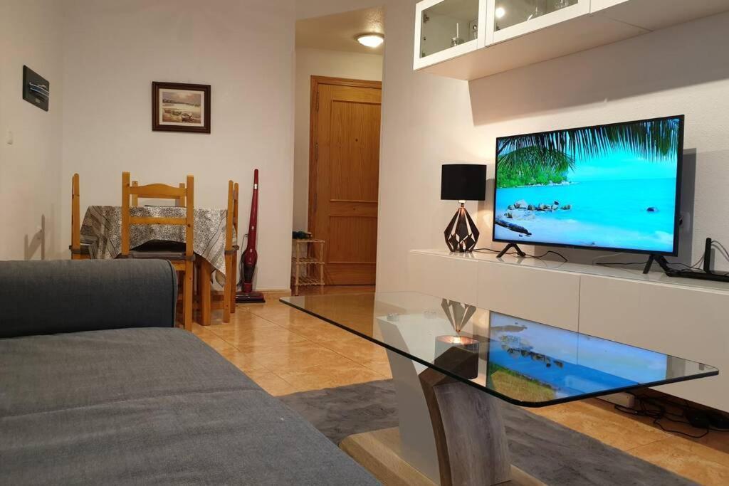 Apartment Playa Cura 150M + Electric Scooters ตอร์เรเวียคา ภายนอก รูปภาพ